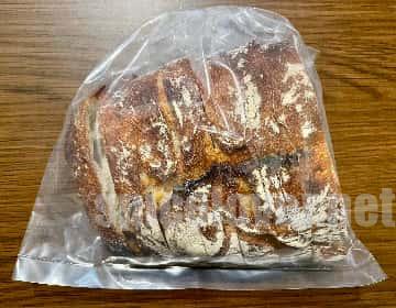 カンパーニュハーフ450円