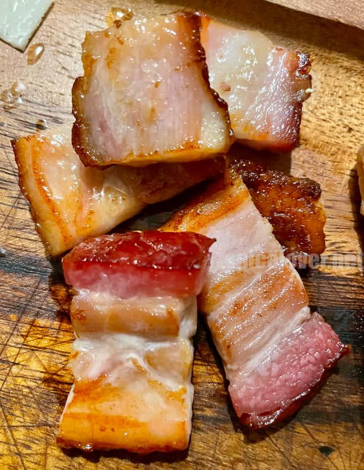 焼いたベーコン